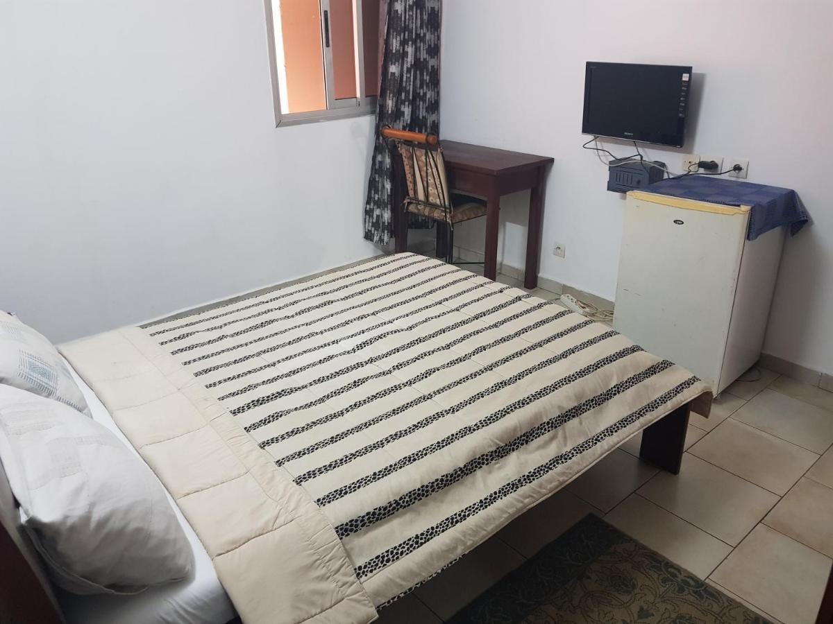 Résidences Touristhotel Abidjan Esterno foto