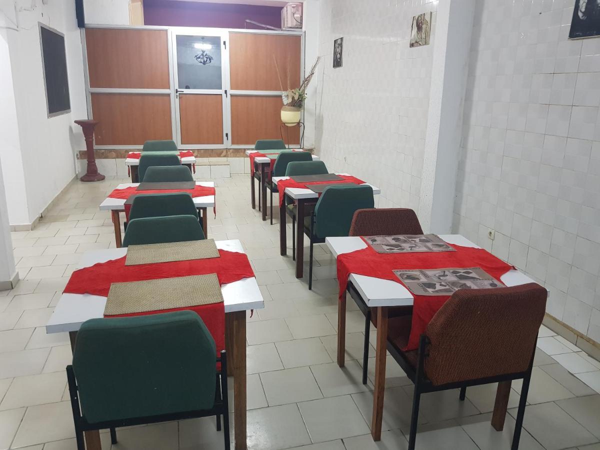 Résidences Touristhotel Abidjan Esterno foto