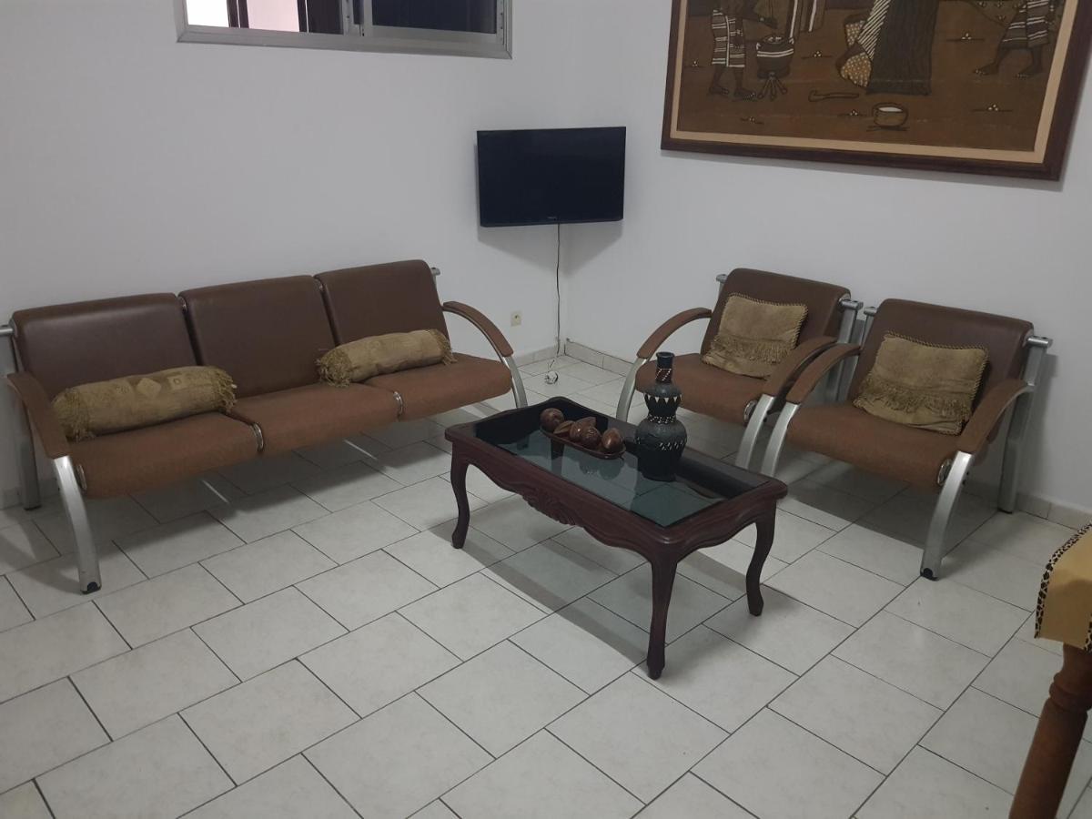 Résidences Touristhotel Abidjan Esterno foto
