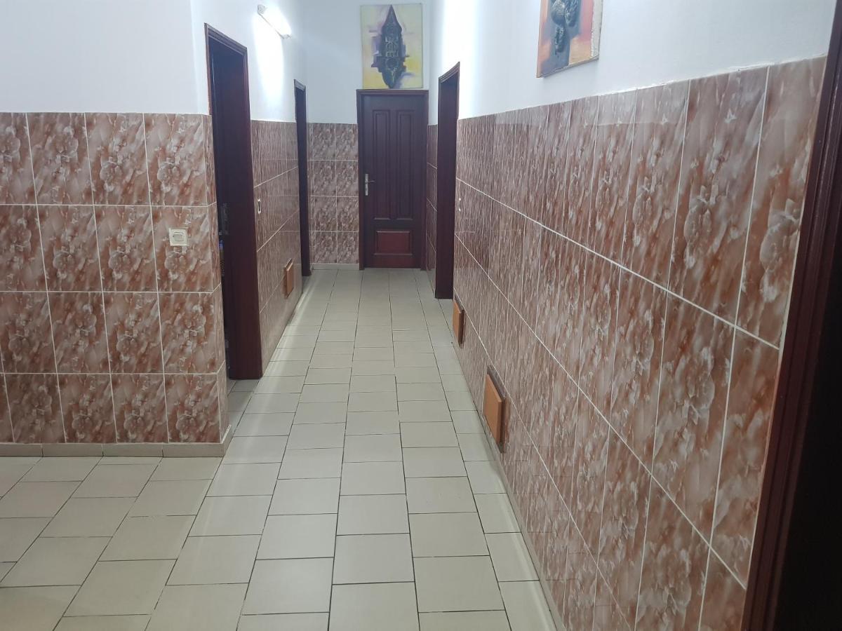 Résidences Touristhotel Abidjan Esterno foto