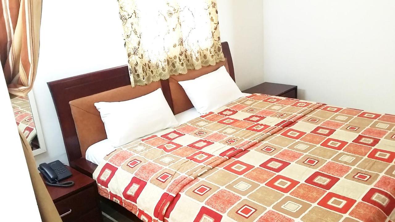 Résidences Touristhotel Abidjan Esterno foto