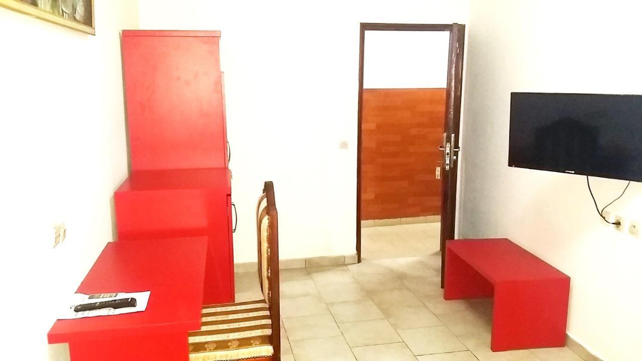 Résidences Touristhotel Abidjan Esterno foto